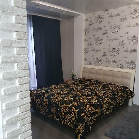 Стильные Аппартаменты На Новых Домах Kharkiv Exterior photo